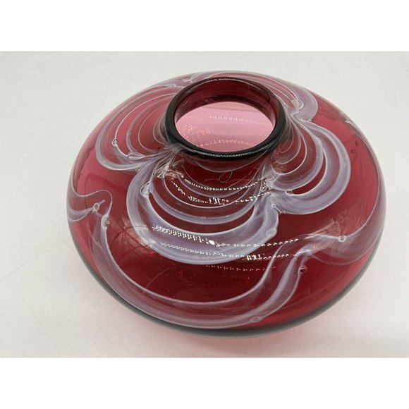 Hand Blown Gordon Redmond Cranberry with White Swirls Vase, Signed & Dated 1994 - Picture 13 of 16